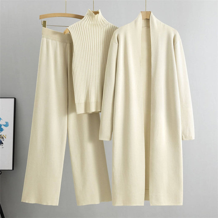 Maria™ – Minimalistisches Dreiteiliges Strickset