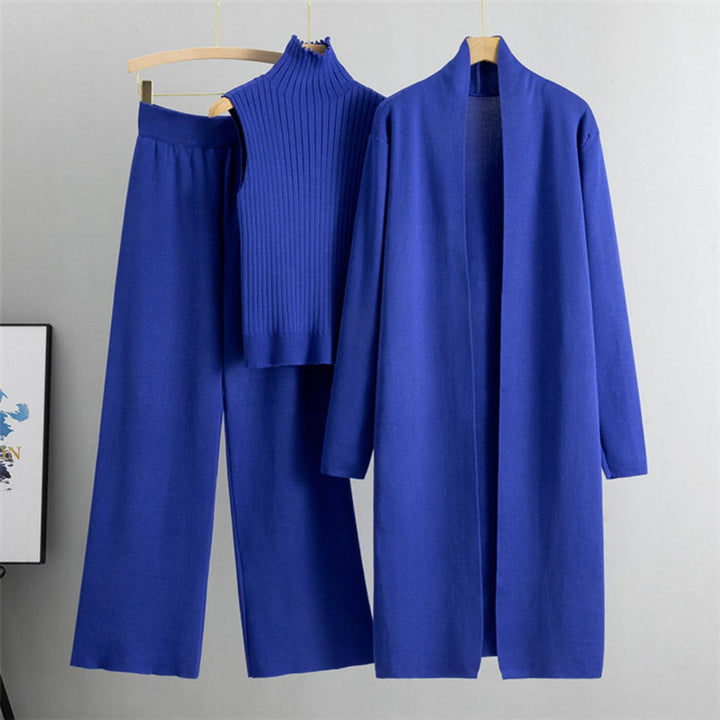 Maria™ – Minimalistisches Dreiteiliges Strickset