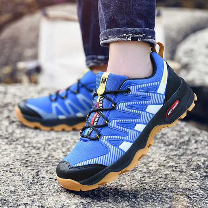 OrthoTrekker™ – Bequeme Orthopädische Wanderschuhe