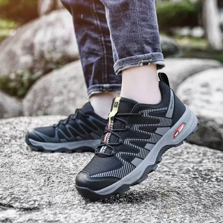 OrthoTrekker™ – Bequeme Orthopädische Wanderschuhe
