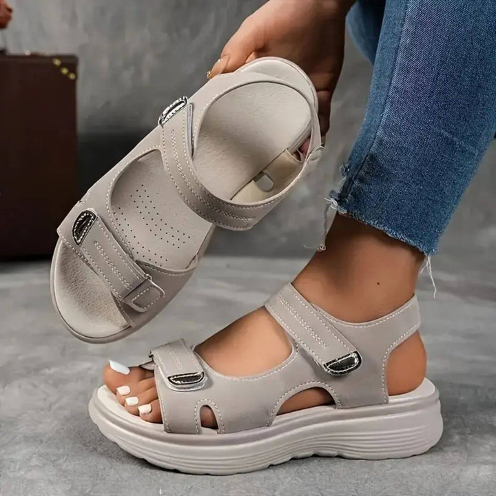 Ramona™ – Bequeme Orthopädische Keilsandalen